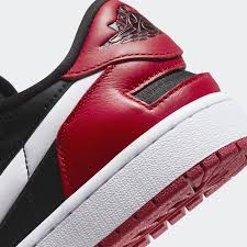 AIR JORDAN 1 LOW FLYEASE